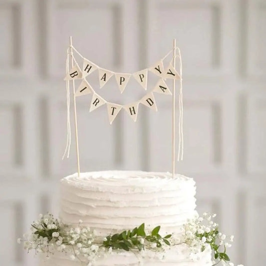 decoration-gateau-anniversaire-blanc