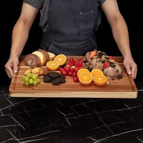 Planche à découper bois premium, grain serré et entretien facile à l'huile