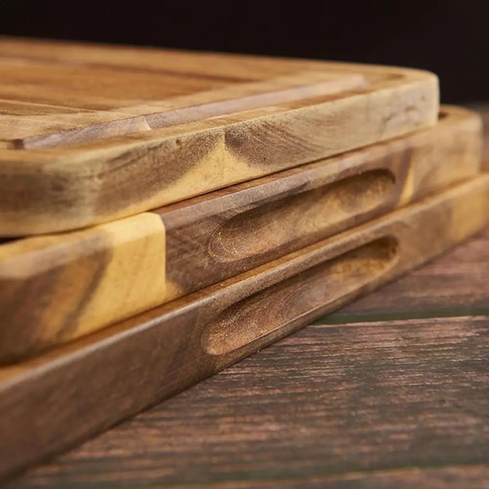 Planche à découper bois naturel, surface antidérapante stable sur plan de travail