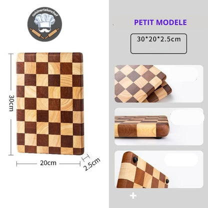 Planche damier bois naturel, entretien à l'huile pour préserver la beauté du bois
