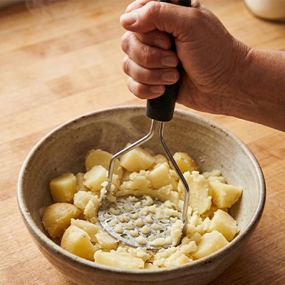 Presse-purée pro en inox, résultat onctueux et sans grumeaux