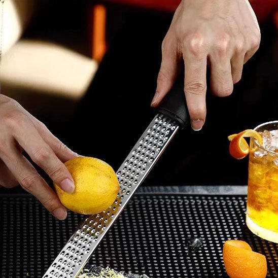 Râpe à Fromage Ergonomique | Manche Confortable pour Râper Facilement - Râpe à Fromage - cuisinertelunchef