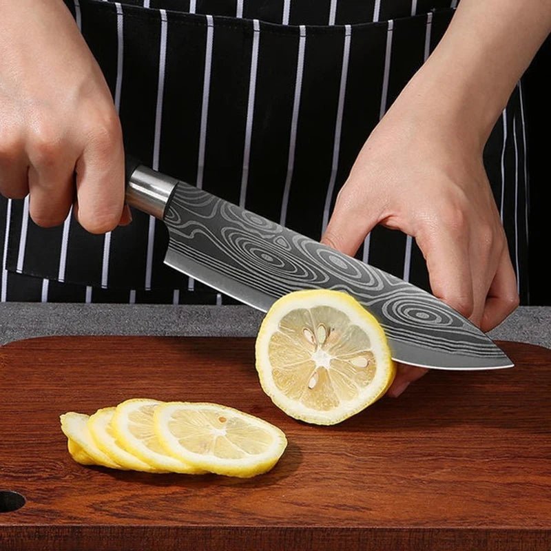 Couteaux Santoku style japonais, alvéoles anti-adhérentes pour une découpe nette