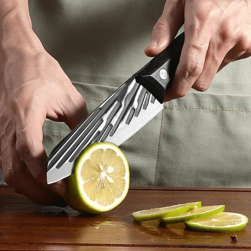 Set couteaux japonais en action, découpe nette et précise viandes et légumes